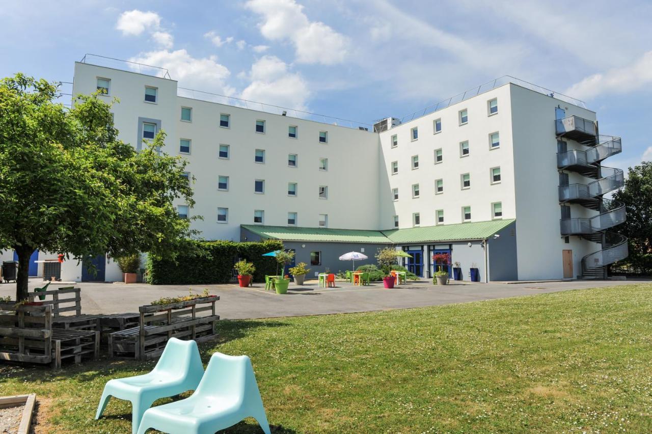 Ibis Budget Marne La Vallee Pontault Combault Exterior foto