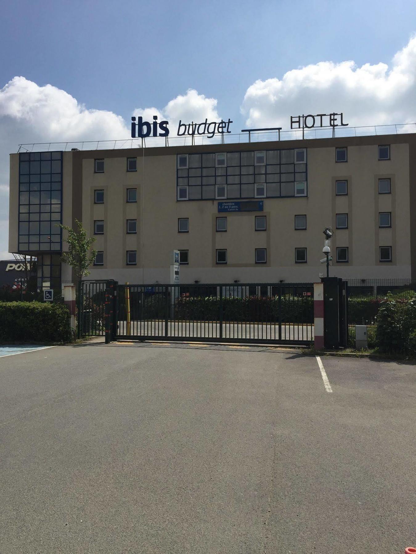 Ibis Budget Marne La Vallee Pontault Combault Exterior foto